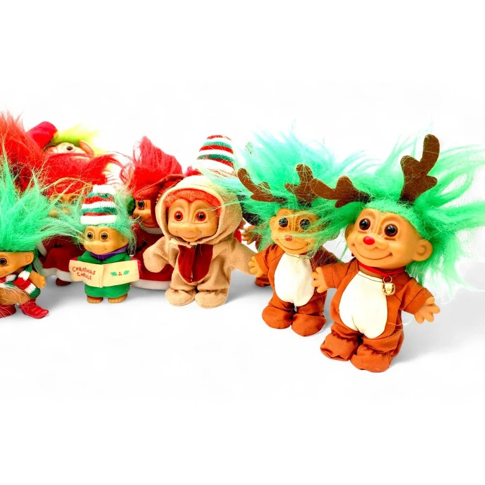 Lot‎ 24 Vintage 1990s Russ Christmas Troll Collection Carolers Reindeer & Elves